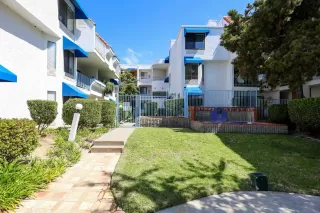 Browse active condo listings in PINES OF LA JOLLA