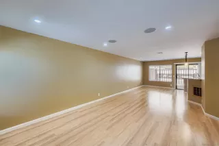 Photo #4: 250035098 Listing 