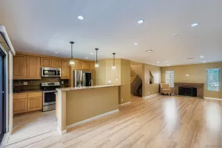 Photo #6: 250035098 Listing 