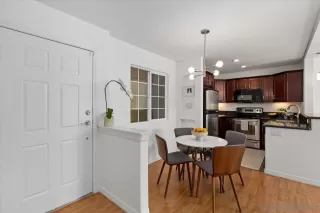 Photo #4: 250035109 Listing 