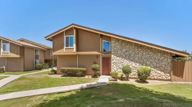 MLS: 250035118 Condo For Sale