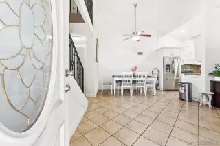 Photo #1: 250035118 Listing