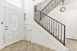 Photo #2: 250035118 Listing