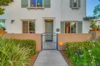 Photo #3: 250035134 Listing