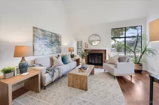 Photo #1: 250035135 Listing