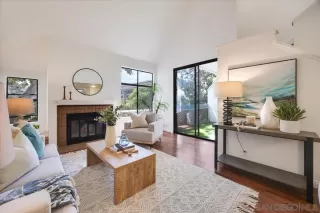 Photo #5: 250035135 Listing