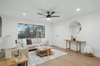 Photo #2: 250035147 Listing