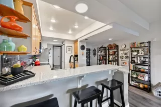 Photo #5: 250035160 Listing