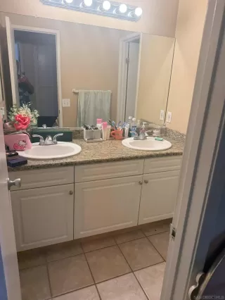 Photo #6: 250035172 Listing