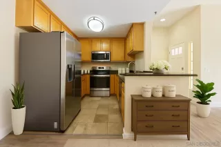 Photo #3: 250035174 Listing