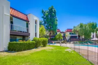 Photo #5: 250035177 Listing