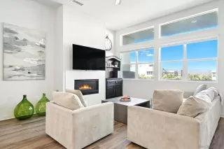 Photo #3: 250035250 Listing