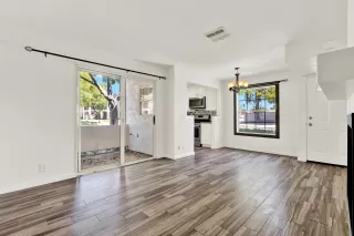 Photo #4: 250035309 Listing 