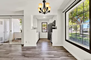 Photo #6: 250035309 Listing 