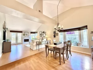 Photo #3: 250035334 Listing