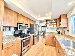 Photo #6: 250035334 Listing