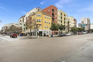 Photo #3: 250035381 Listing 