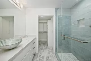 Photo #6: 250035381 Listing 