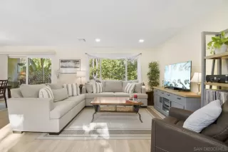 Photo #1: 250035399 Listing 