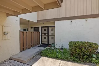 Photo #2: 250035402 Listing