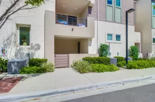 Photo #1: 250035406 Listing 