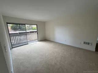 Photo #5: 250035410 Listing 