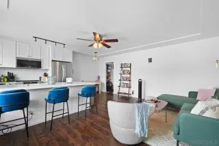 Photo #1: 250035416 Listing