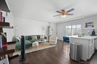 Photo #3: 250035416 Listing