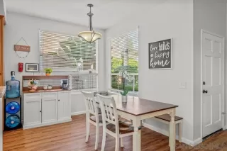 Photo #5: 250035450 Listing