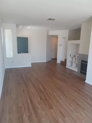 Photo #3: 250035460 Listing 