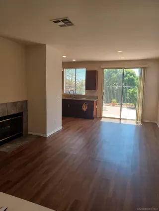 Photo #5: 250035460 Listing 