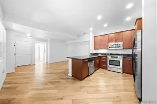 Photo #3: 250035509 Listing