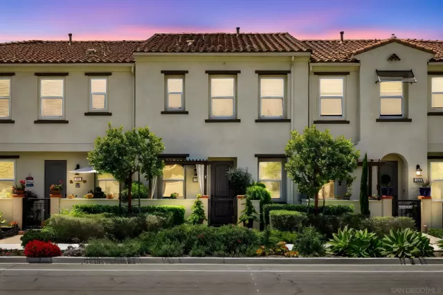 MLS: 250035514 Condo For Sale