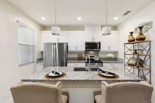 Photo #6: 250035514 Listing