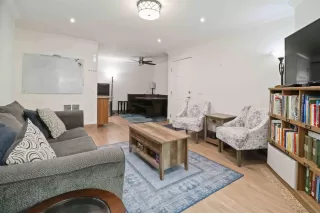 Photo #2: 250035519 Listing 