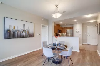 Photo #4: 250035543 Listing