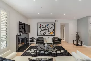 Photo #2: 250035558 Listing 