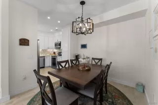 Photo #1: 250035579 Listing