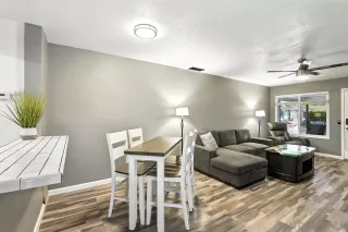 Photo #5: 250035604 Listing 