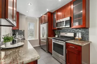 Photo #2: 250035641 Listing 