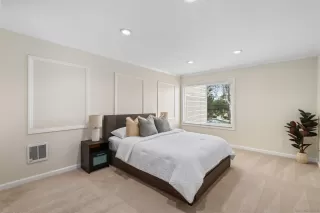 Photo #5: 250035641 Listing 