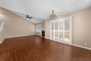 Photo #2: 250035654 Listing