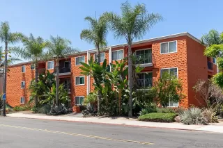 Photo #2: 250035656 Listing