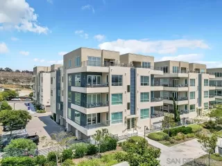 Photo #2: 250035659 Listing