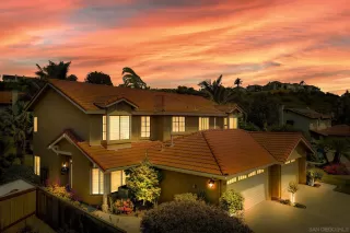 Photo #2: 250035681 Listing 