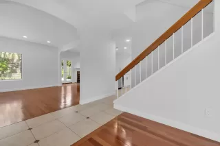 Photo #3: 250035681 Listing 