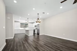 Photo #5: 250035685 Listing 