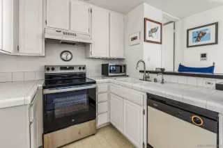 Photo #3: 250035726 Listing 