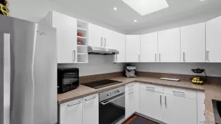 Photo #4: 250035760 Listing