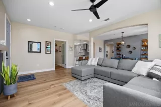 Photo #4: 250035764 Listing 